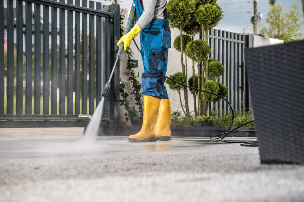 Best Animal Enclosure Cleaning  in Braddock Heights, MD